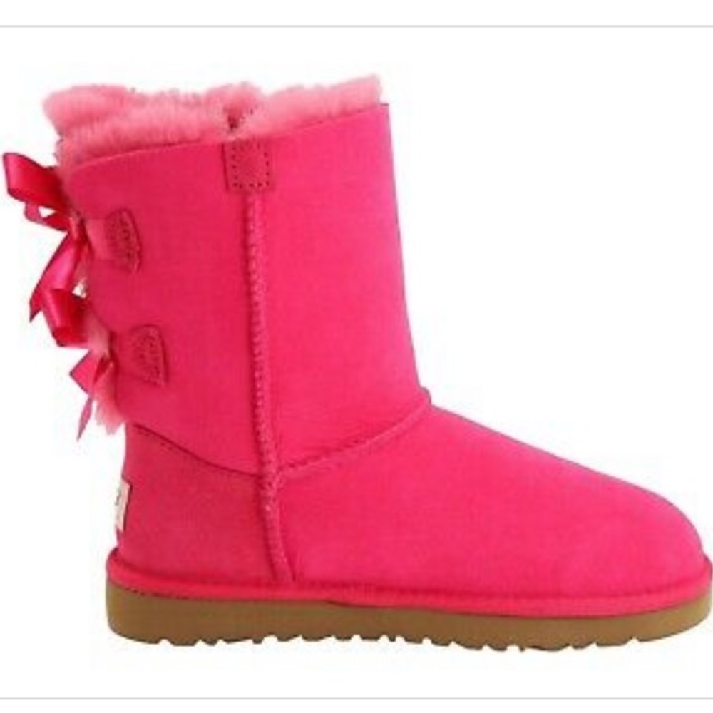 Bailey Bow UGGS - Picture 3 of 3